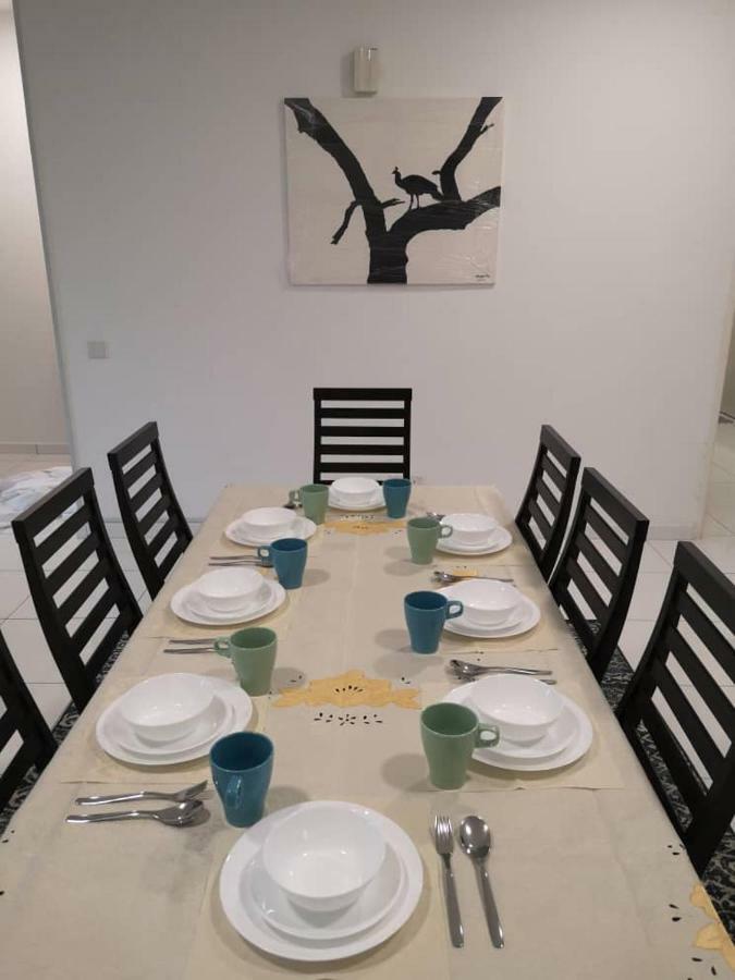 ג'והור בהרו Skyloft Muslim Suite מראה חיצוני תמונה