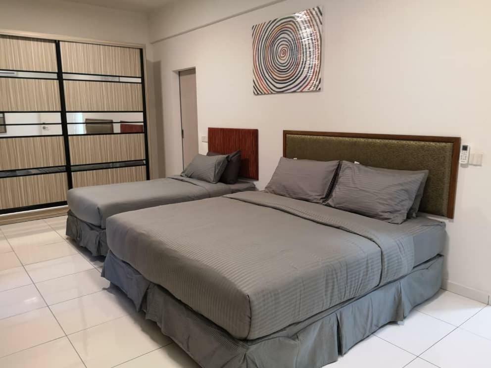 ג'והור בהרו Skyloft Muslim Suite מראה חיצוני תמונה