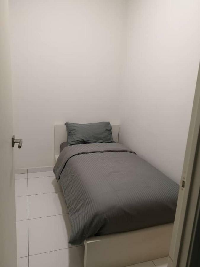 ג'והור בהרו Skyloft Muslim Suite מראה חיצוני תמונה